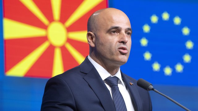 Министър-председателят на Северна Македония Димитър Ковачевски коментира грозните обиди срещу