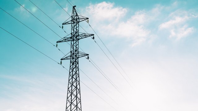 Правителството на Франция ще ограничи увеличаването на цените на електричеството
