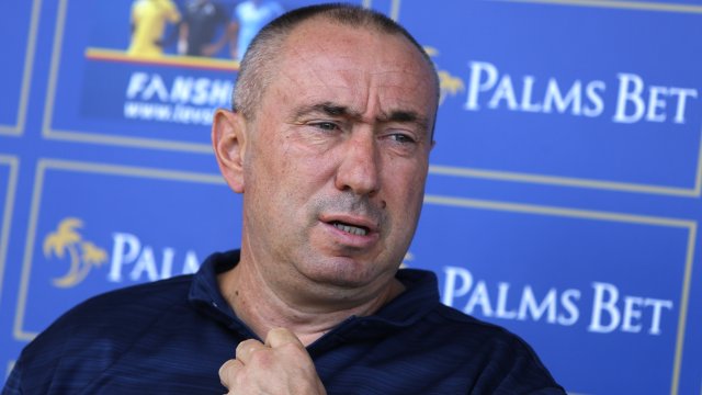 Треньорът на Левски Станимир Стоилов очаква интересно столично дерби при
