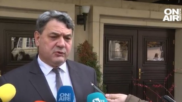 Софийският районен съд решава да остави ли в ареста част