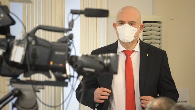 Висшият съдебен съвет ВСС единодушно прие да отложи разглеждането на