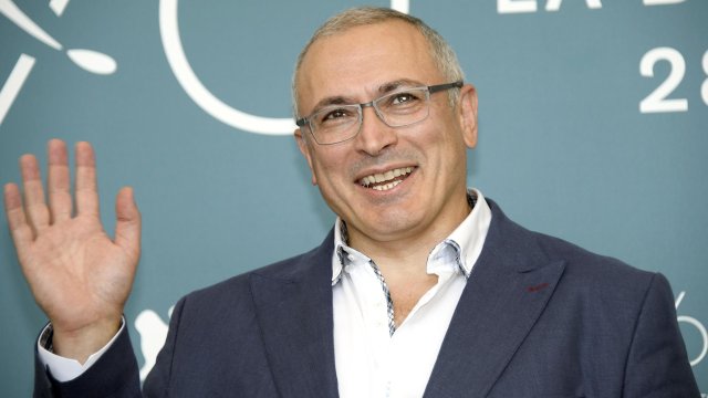 Живеещият в изгнание бивш руски петролен магнат Михаил Ходорковски призова