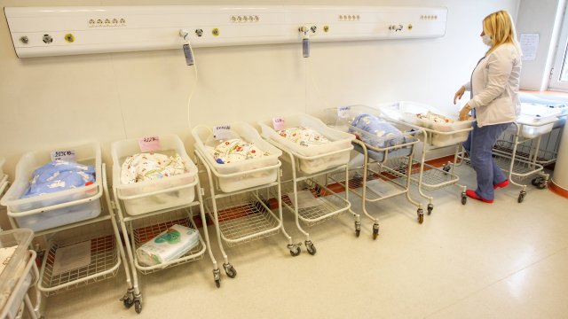 Бабинден – по традиция на 8 21 януари народът ни чества