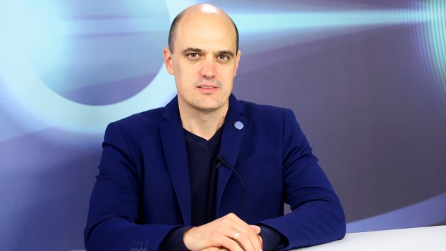 Зам.-министърът на енергетиката в оставка Пламен Данаилов коментира в студиото