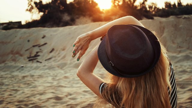 Освен че жегата ни прави по изморени изтощени и може да