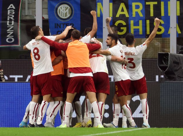 Рома спечели спечели първата си победа над Интер от 5