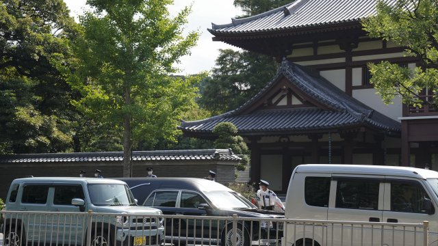 Правителството на Япония обмисля план за ограничаване на потреблението на