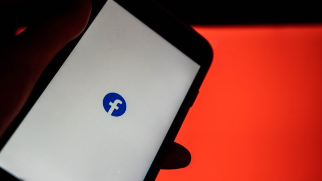 Антимонополните регулатори на Европейския съюз и Великобритания са започнали паралелни