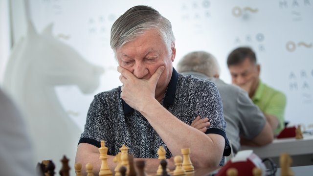 Легендарният шахматист Анатолий Карпов е в кома По непотвърдена информация