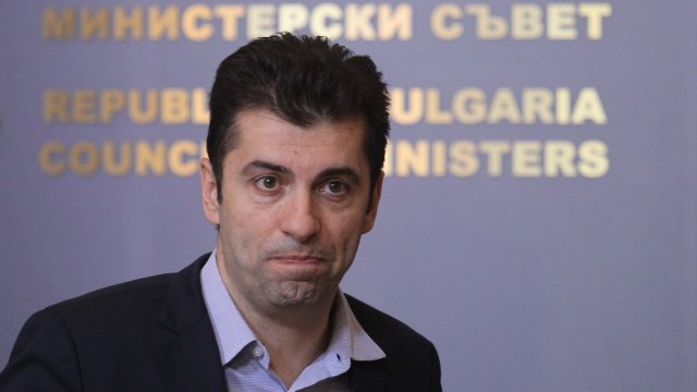 Премиерът в оставка Кирил Петков потвърди информацията че посланикът на