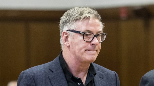 Почти година след фаталния инцидент на снимачната площадка на филма Rust Алек