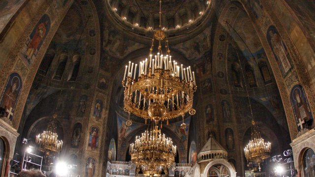 Православната църква отбелязва празника Рождество на пресвета Богородица известен в