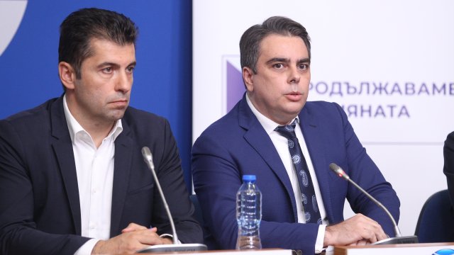 Продължаваме промяната ще проведе преговори в неделя с напусналите Има