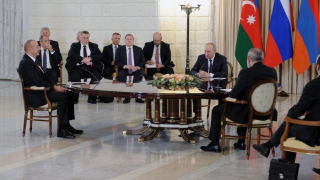 Армения и Азербайджан се споразумяха да не използват сила за