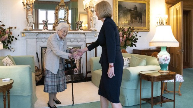 Смъртта на най дълго управлявалия монарх Нейно Величество кралица Елизабет