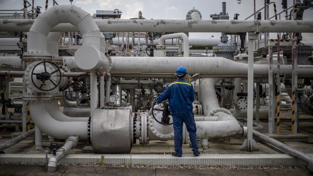 Русия ще намали добива си на суров петрол с 5