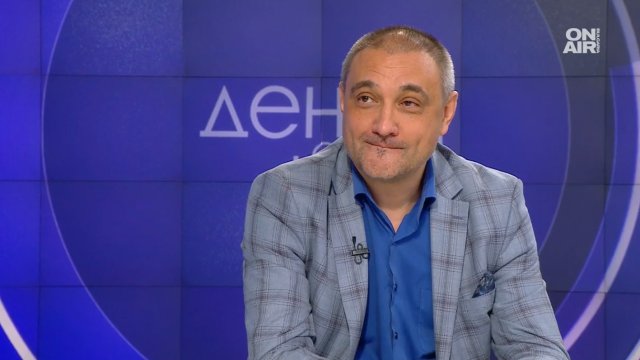 От днес влизат в сила нови временни антиковид мерки които