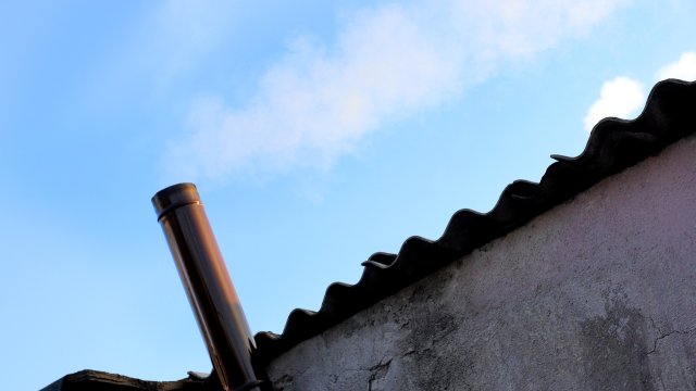 В студения зимен сезон когато отоплението и чистота на въздуха