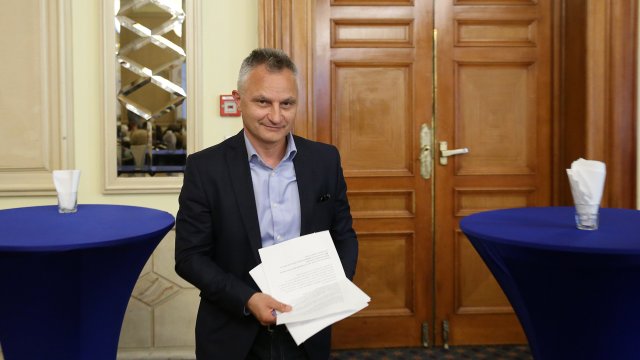 Ново развитие около скандала в Народния театър Иван Вазов Министърът