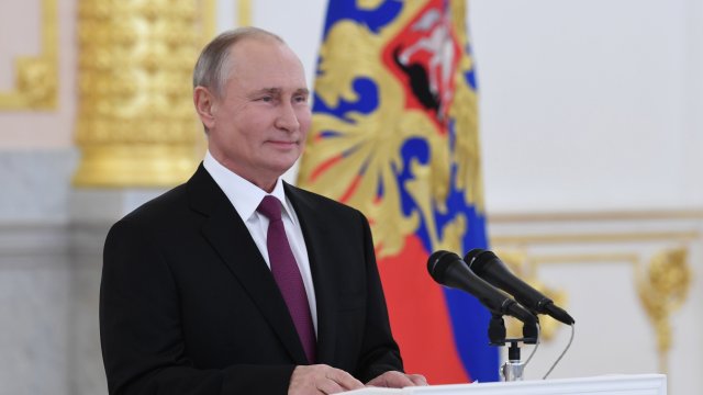 Европейските страни и САЩ наложиха санкции срещу руския президент Владимир
