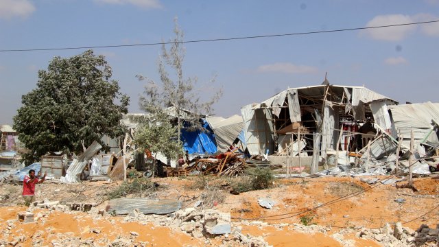 Десет души включително служители на местната власт бяха убити при