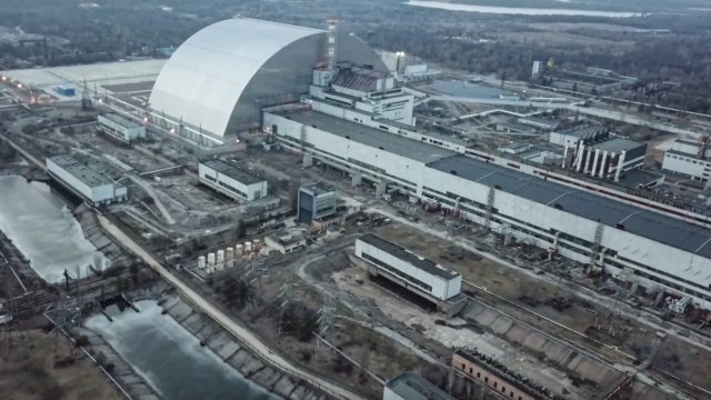 Украинската държавна ядрена компания Енергоатом предупреди че има риск нивото