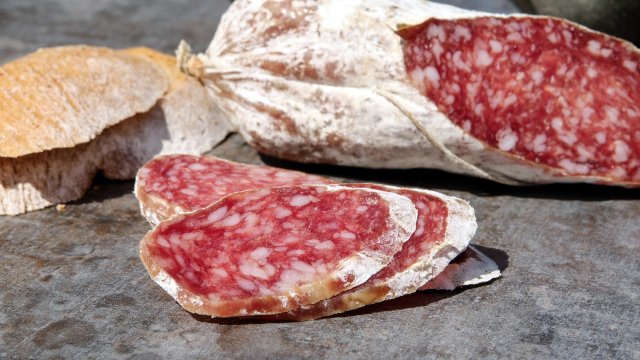 Европейската комисия одобри вписването на наименованието Троянска луканка в регистъра