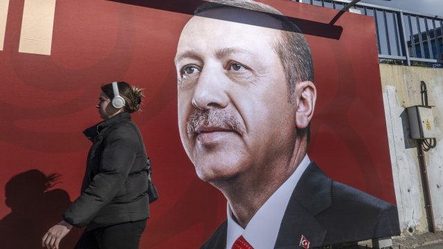 Най мащабното досега обединение на опозиционни лидери в Турция се стреми