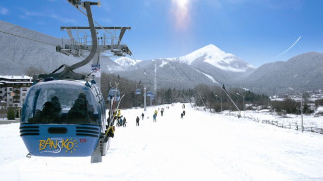 Служебният министър на туризма Илин Димитров прогнозира силен зимен туристически