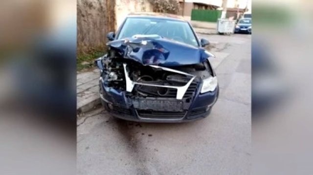 МВР започна дисциплинарно производство срещу служител блъснал няколко автомобила в