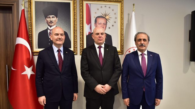 Справянето с миграционния натиск е общ ангажимент на двете държави