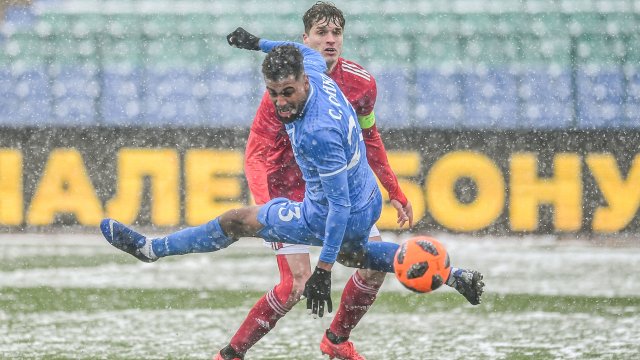 Капитанът на ЦСКА Юрген Матей няма да тренира между 10