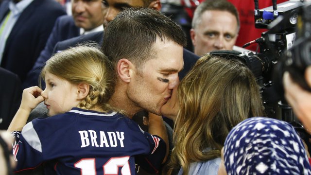 Проблемите за Том Брейди и Жизел Бюндхен продължават заедно със