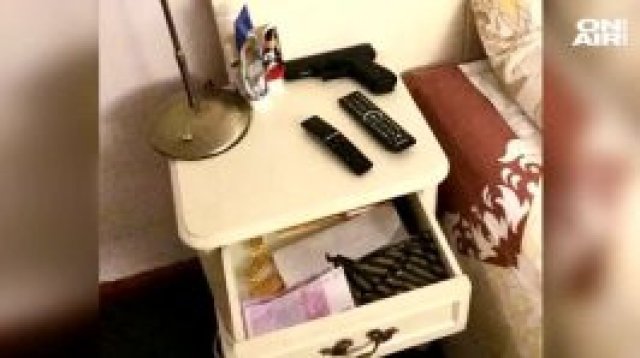 Снимките от спалнята на бившия премиер Бойко Борисов са били