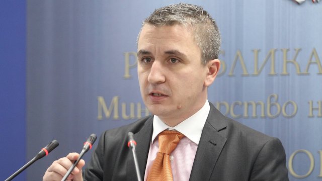 Продажбите на синьо гориво от Булгаргаз са поводът за насроченото