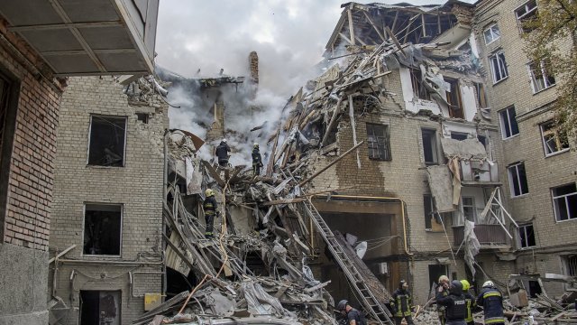 Украйна трябва да защити от руски контраатаки огромната територия която