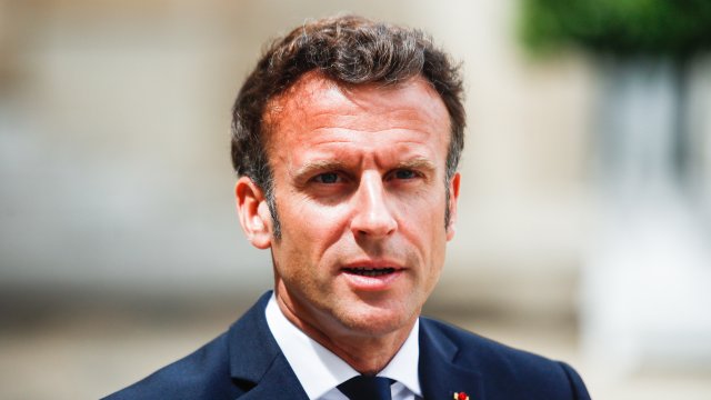 Във Франция се провежда първият тур на парламентарните избори Те