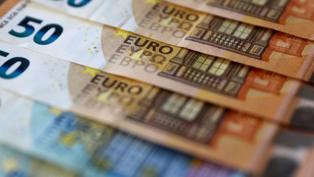 В края на септември общата европейска валута достигна най ниската си