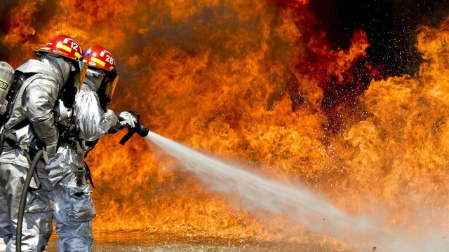 Шестима души са загинали потушения вече пожар в Централния изследователски