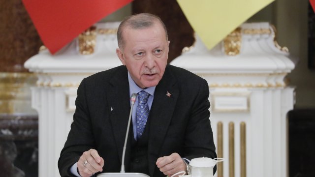 Турският президент Реджеп Тайип Ердоган заяви че планира да обсъди