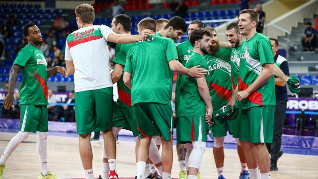 Отборът на България победи Грузия с 92:80 (14:18, 25:20, 27:19,