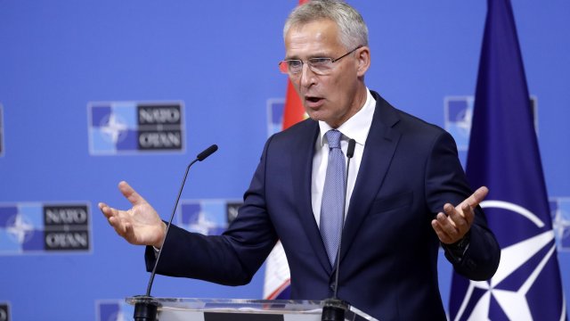 НАТО иска да засили присъствието си около Северния полюс обяви