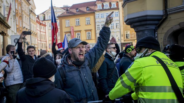 В чешката столица Прага се проведе протест срещу ограниченията за