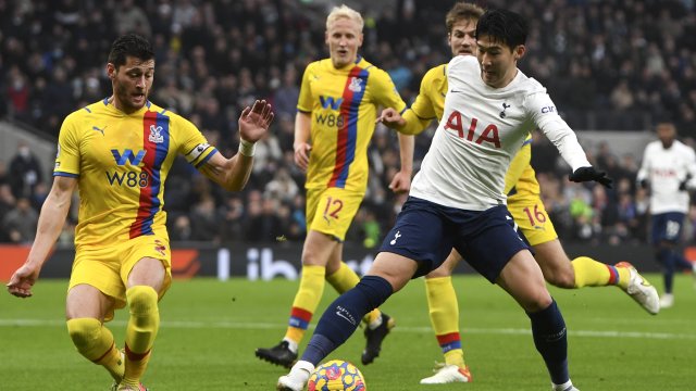 Хари Кейн се разписа във втори пореден мач а Тотнъм