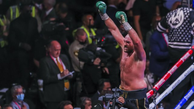 Сблъсъкът на Тайсън Фюри с Дилиън Уайт за титлата на