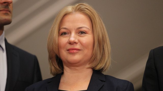 Няма да се откажем да работим по тази тема