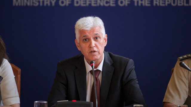Министърът на отбраната Димитър Стоянов ще инспектира строително монтажните дейности на