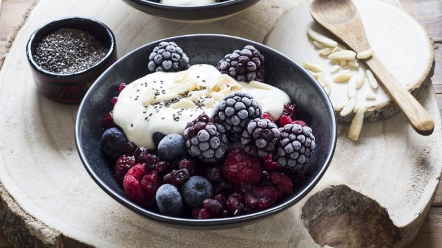 Киселото мляко е една от най полезните храни подходяща за консумация