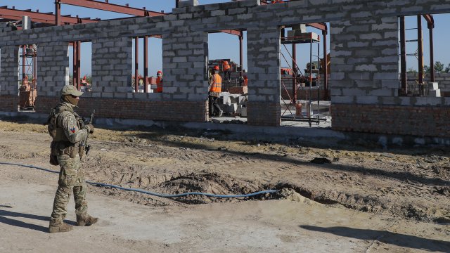 Специалисти от Подмосковието започнаха да възстановяват многоетажни сгради в град