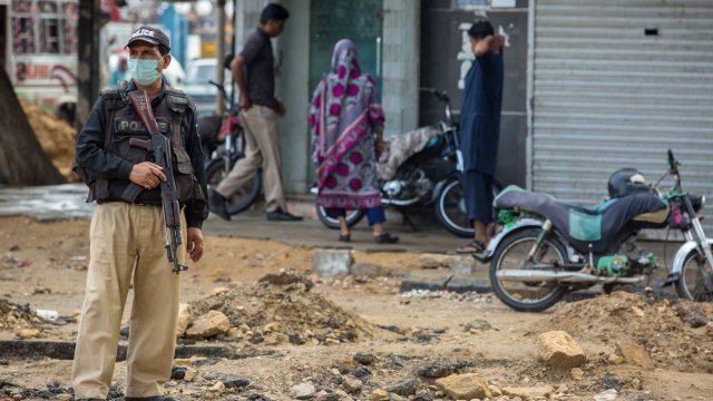 Три учителки в ислямско училище за момичета в Пакистан са